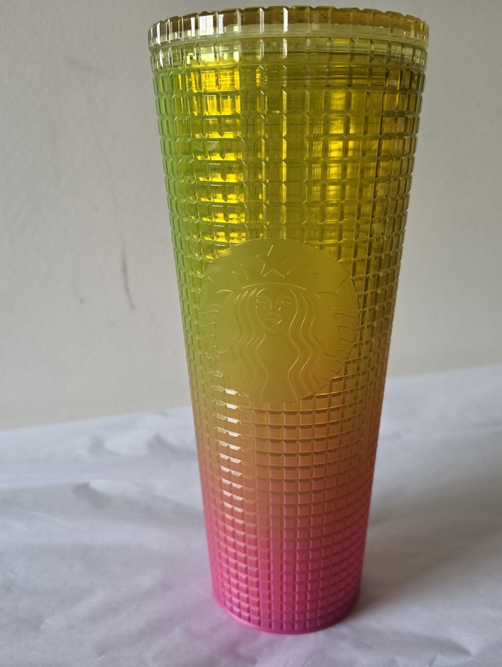 Starbucks Summer 2022 Yellow Orange Pink Grid Tumbler Cold Cup Venti 24 oz NOTE